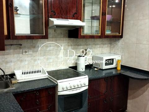 квартира за адресою Лариси Руденко вул., 5