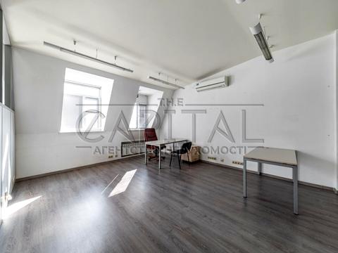 комерційна за адресою Київ, Велика Васильківська вул. (Червоноармійська), 32-А