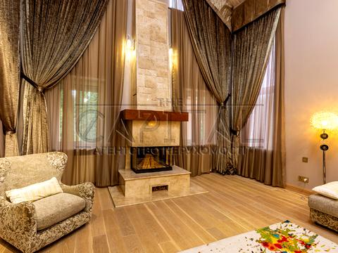 будинок за адресою Анатолія Солов'яненка вул.