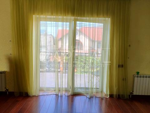 будинок за адресою Центральна вул., 21-Б