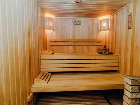 будинок за адресою с. Лісники, Сонячна вул.