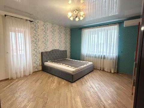 квартира по адресу Александра Попова ул., 3