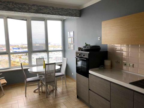 квартира за адресою Йорданська вул. (Лайоша Гавро), 1