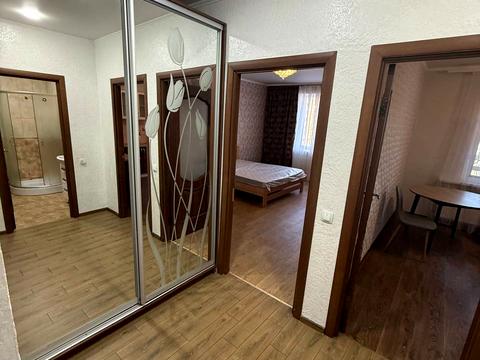 квартира за адресою Старокостянтинівське шосе, 20/7