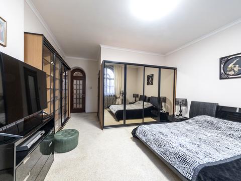 будинок за адресою Залужна вул.