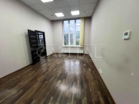 коммерческая по адресу Киев, Андрея Верхогляда ул. (Михайла Драгомирова), 16