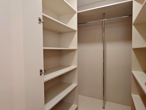 квартира за адресою Краснова вул., 3