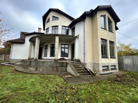 будинок за адресою Окружна вул., 9