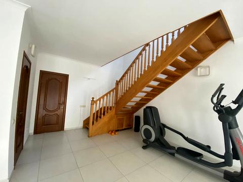 будинок за адресою Мрії вул.