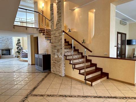 будинок за адресою вул. Борщагівська, 40