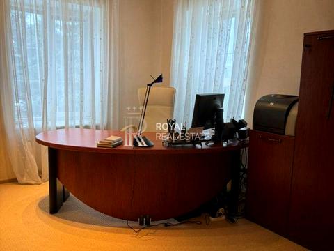 будинок за адресою вул. Борщагівська, 40