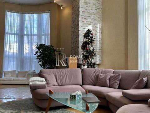 будинок за адресою вул. Борщагівська, 40