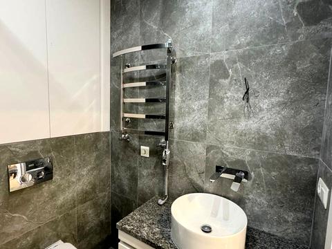 квартира за адресою Павла Скоропадського вул., 8