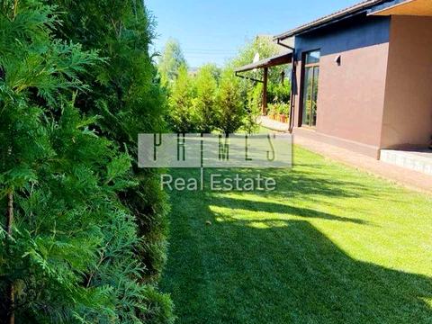 будинок за адресою Першотравнева вул.