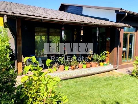 будинок за адресою Першотравнева вул.