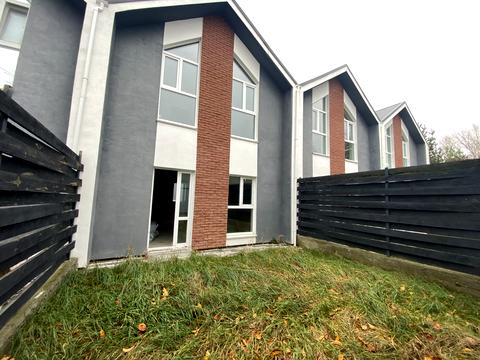 будинок за адресою Київська