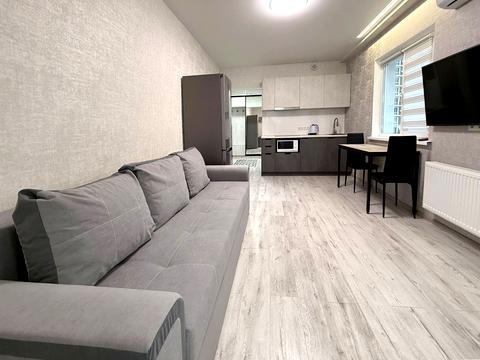 квартира за адресою Михайла Максимовича вул. (Онуфрія Трутенка), 28-Е