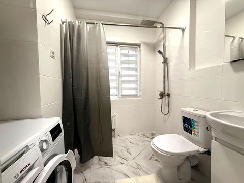 квартира за адресою Михайла Максимовича вул. (Онуфрія Трутенка), 28-Е