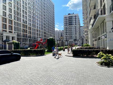 квартира за адресою Михайла Максимовича вул. (Онуфрія Трутенка), 28-Е