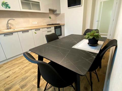 квартира за адресою Хіміків вул., 15