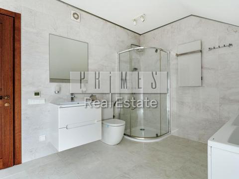 будинок за адресою Центральна вул.