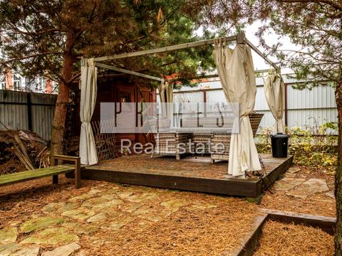 будинок за адресою Центральна вул.