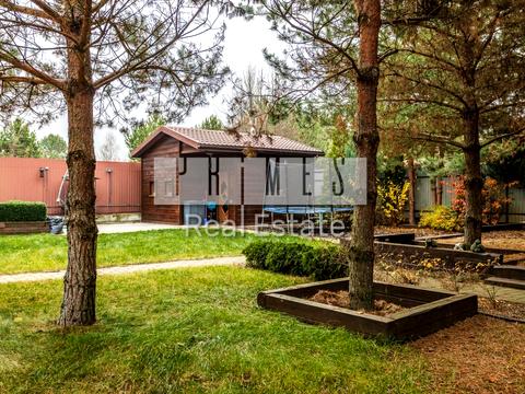 будинок за адресою Центральна вул.