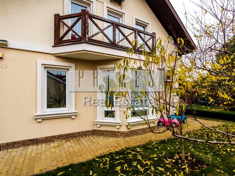 будинок за адресою Центральна вул.