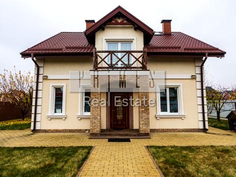 будинок за адресою Центральна вул.