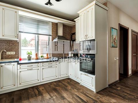 будинок за адресою Центральна вул.