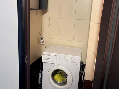 квартира за адресою Гетьмана Кирила Розумовського вул. (Миколи Краснова), 8