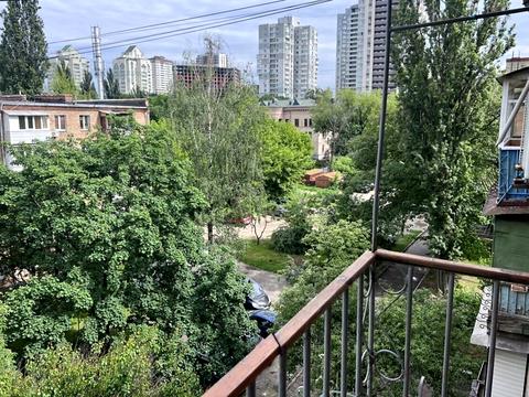 квартира за адресою Гетьмана Кирила Розумовського вул. (Миколи Краснова), 8