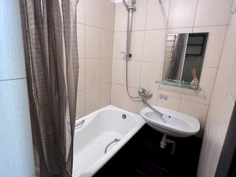 квартира за адресою Гетьмана Кирила Розумовського вул. (Миколи Краснова), 8