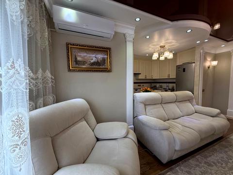 квартира по адресу Украинской Победы ул. (Академіка Сахарова), 27