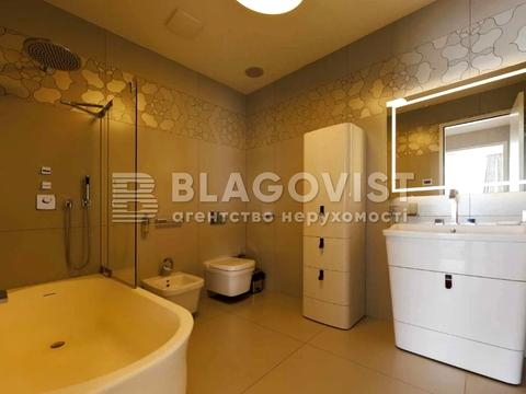 квартира за адресою Михайла Грушевського вул., 9-А