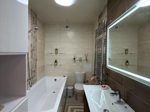 квартира по адресу Украинской Победы ул. (Академіка Сахарова), 27