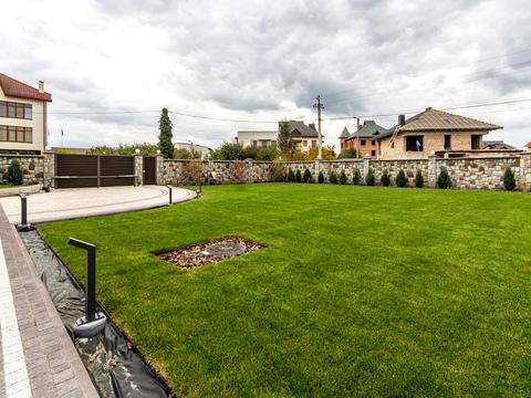 будинок за адресою Шкільна