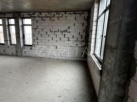 комерційна за адресою Мостицька вул., 4