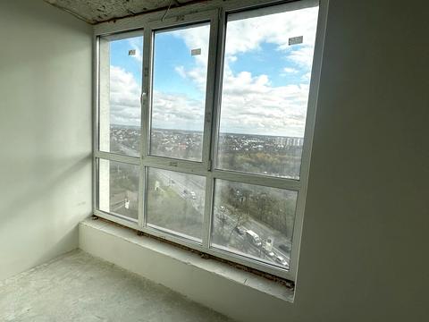 квартира за адресою Володимира Івасюка вул., 82