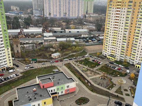 квартира за адресою Доківська вул., 10