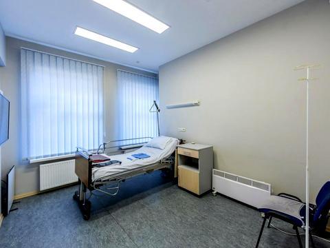 комерційна за адресою Сирецька вул., 32