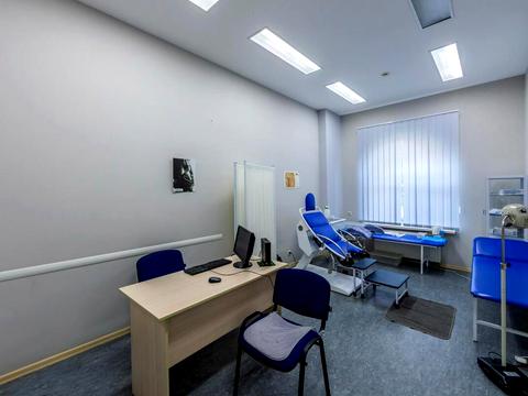 комерційна за адресою Сирецька вул., 32