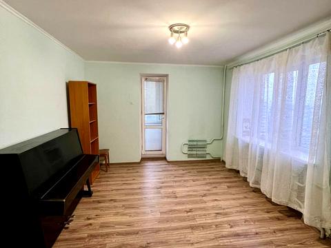 квартира за адресою Калинова вул., 81