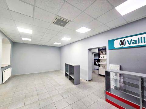 комерційна за адресою Богдана Хмельницького бульв., 4