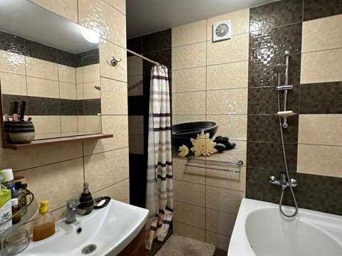 квартира за адресою Володимира Івасюка вул. (Головка), 36