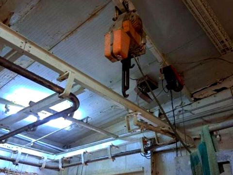 комерційна за адресою Богдана Хмельницкого вул., 63