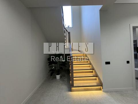 будинок за адресою Захрестова вул.