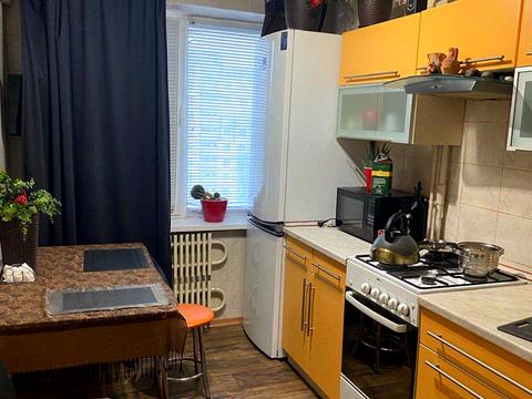 квартира за адресою Метробудівська вул., 8