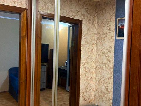 квартира за адресою Метробудівська вул., 8