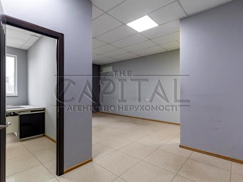 комерційна за адресою Світла вул., 3